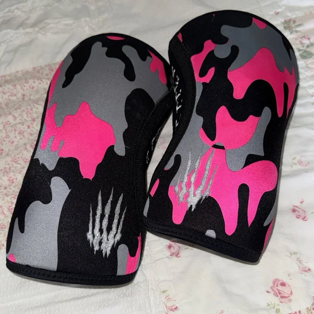 Bear Komplex Pink Camo Neoprene Compression Knee Sleeves - Picture 1 of 7
